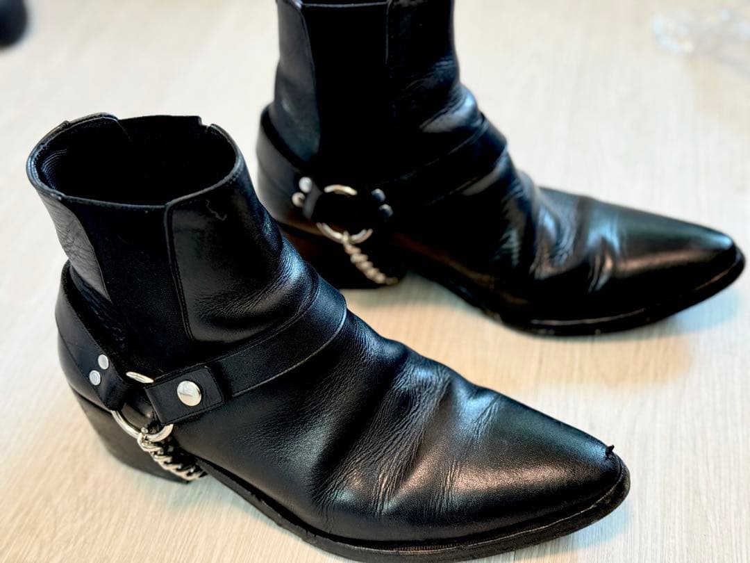 BTS V(テテ)着用CELINE(セリーヌ)ブーツ39