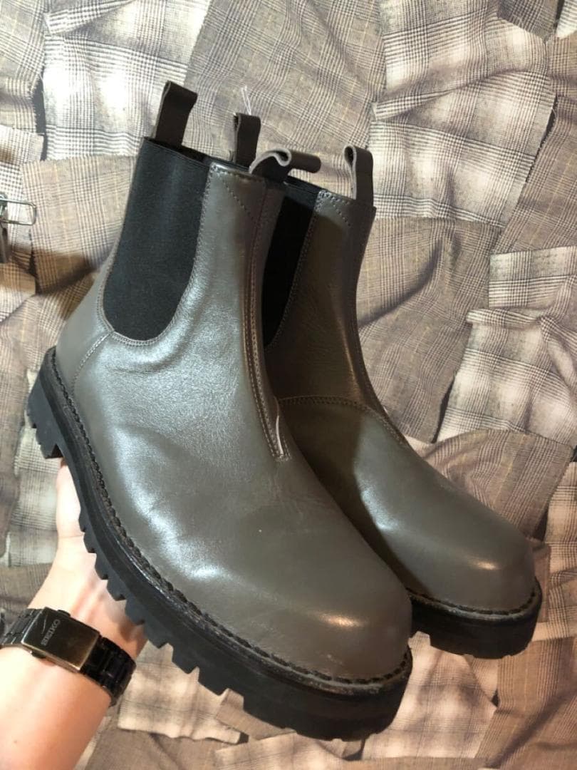 Graphpaper × REPRODUCTION OF FOUND