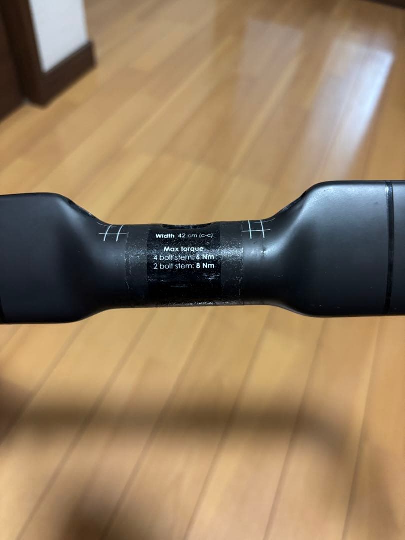 3T AEROFLUX LTDカーボンエアロドロップハンドル