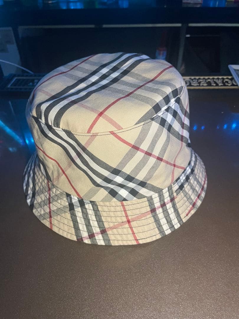 バーバリー　バケットハット