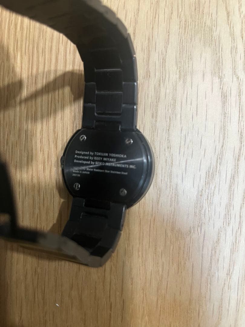 Yadorigi Time　他の方購入不可イッセイミヤケ　to 腕時計