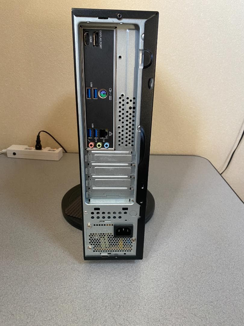 LATTEさん i5-10400 16GB SSD250GB Win11