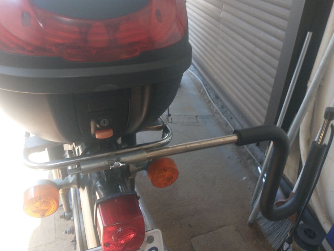 カブアドレスリードジャイロレッツ原付二種、原付スクーター用のサーフボードキャリア