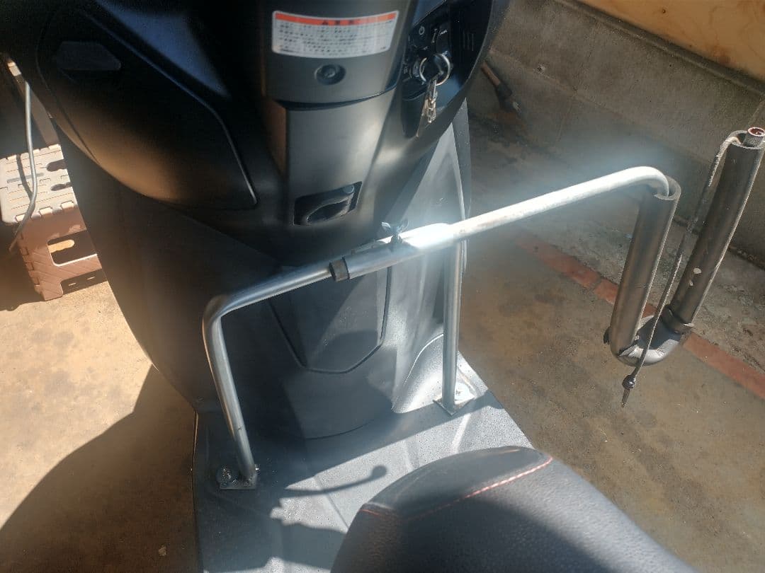 カブアドレスリードジャイロレッツ原付二種、原付スクーター用のサーフボードキャリア