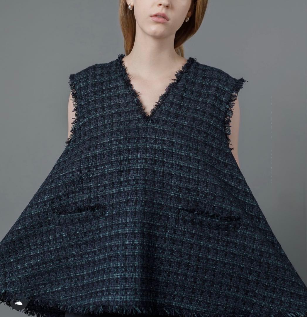 HEVE tweed gilet【東京限定ジレ】