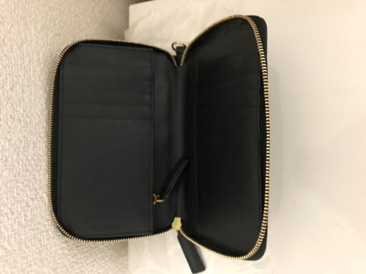 G*y様 ジバンシー 財布 ウォレット