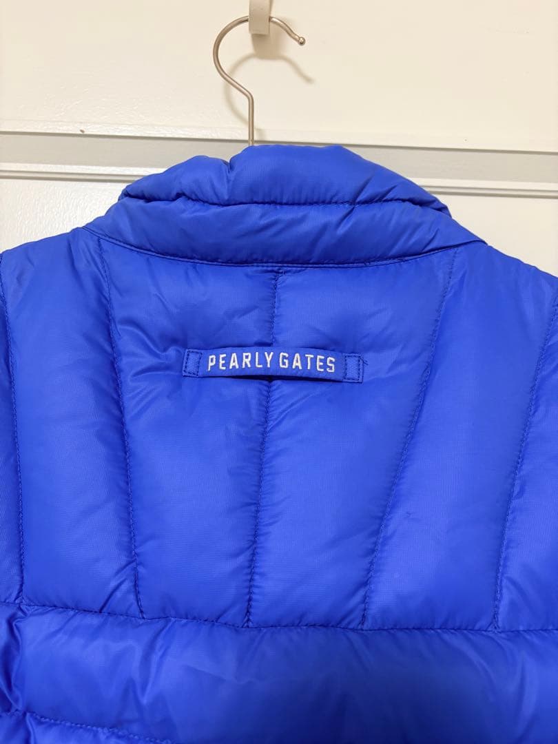 【PEARLY GATES】　収納できるフランスダウン　ベスト