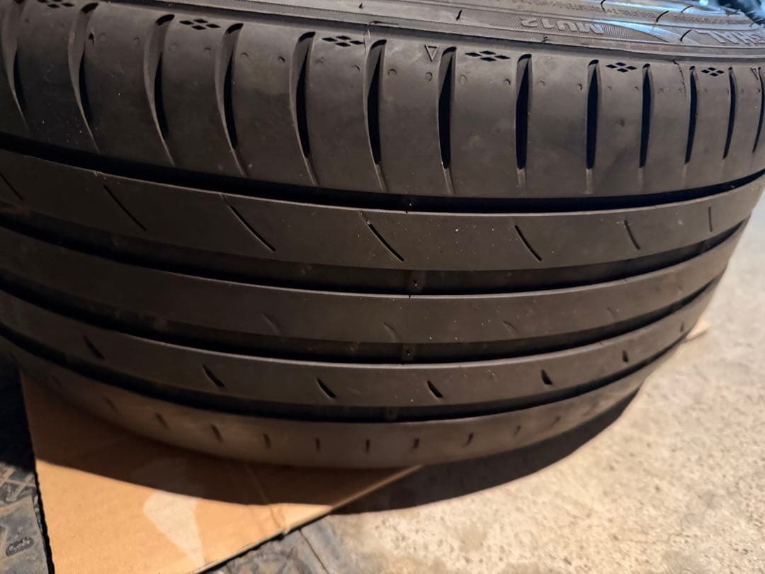 ピ*ん様 pcd100 ワークマイスター19インチ　プリウスポン付けでツラ