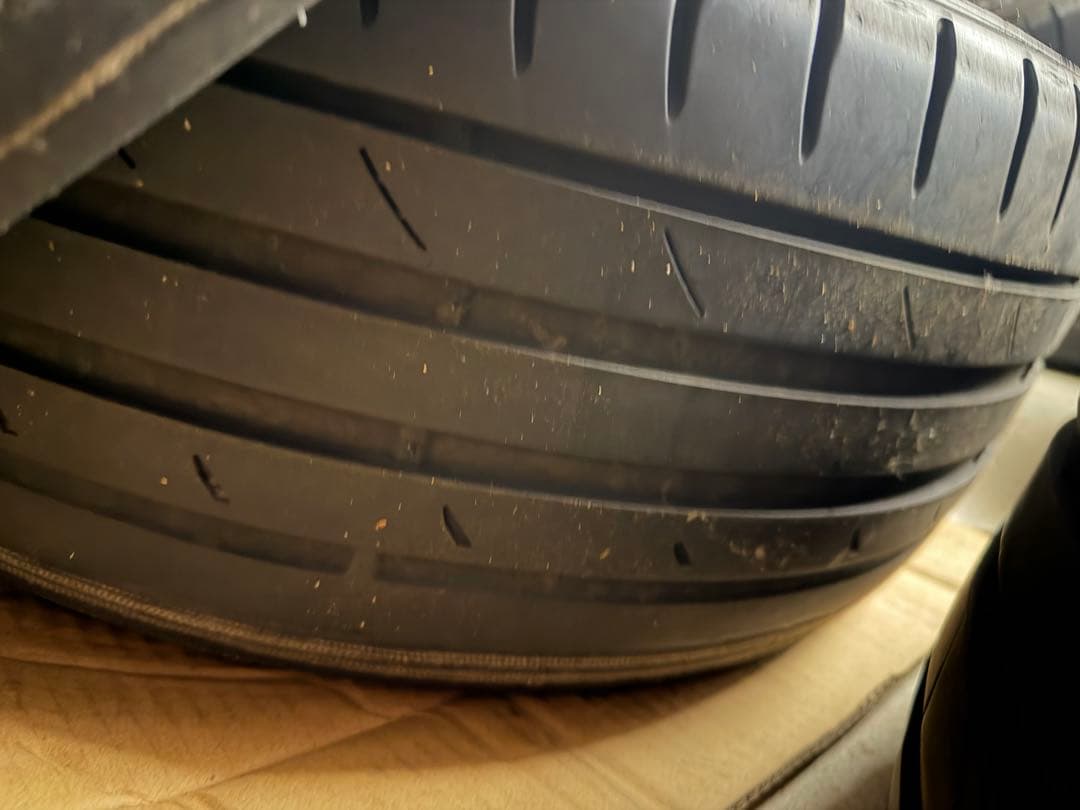 ピ*ん様 pcd100 ワークマイスター19インチ　プリウスポン付けでツラ