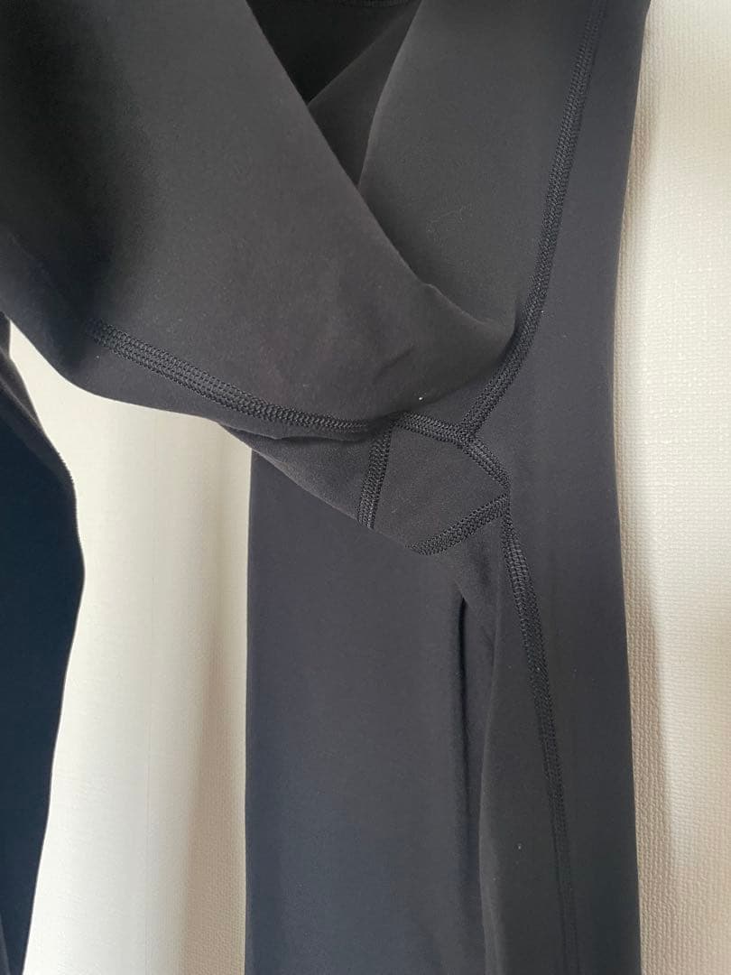 Groove スーパーハイライズフレアパンツ ブラック　Mサイズ