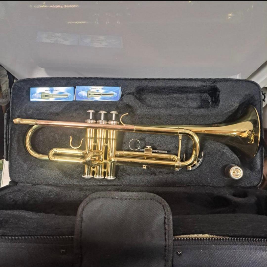 Walker トランペットTR-330EXマウスピース　ケースセットパズーモデル