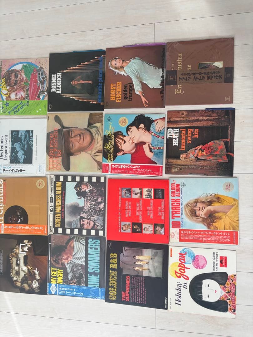 レコード洋楽邦楽まとめ売り、ばら売りしません。ケース付きです。