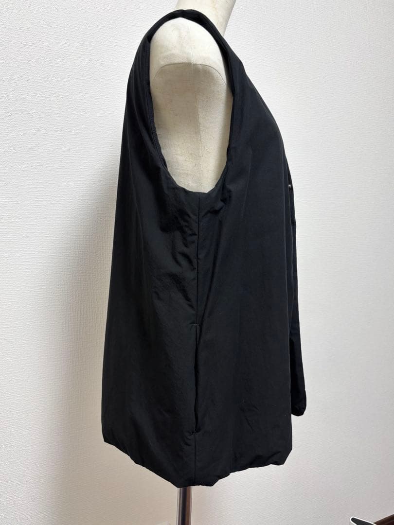 ＊専用＊TOWAVASEタブリエ ヴェリテクール パデットベスト