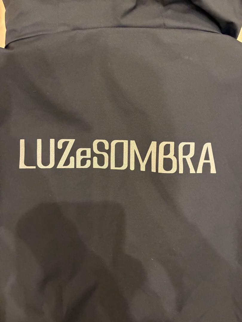 ルースイソンブラ　ベンチコート　トリカゴ　M