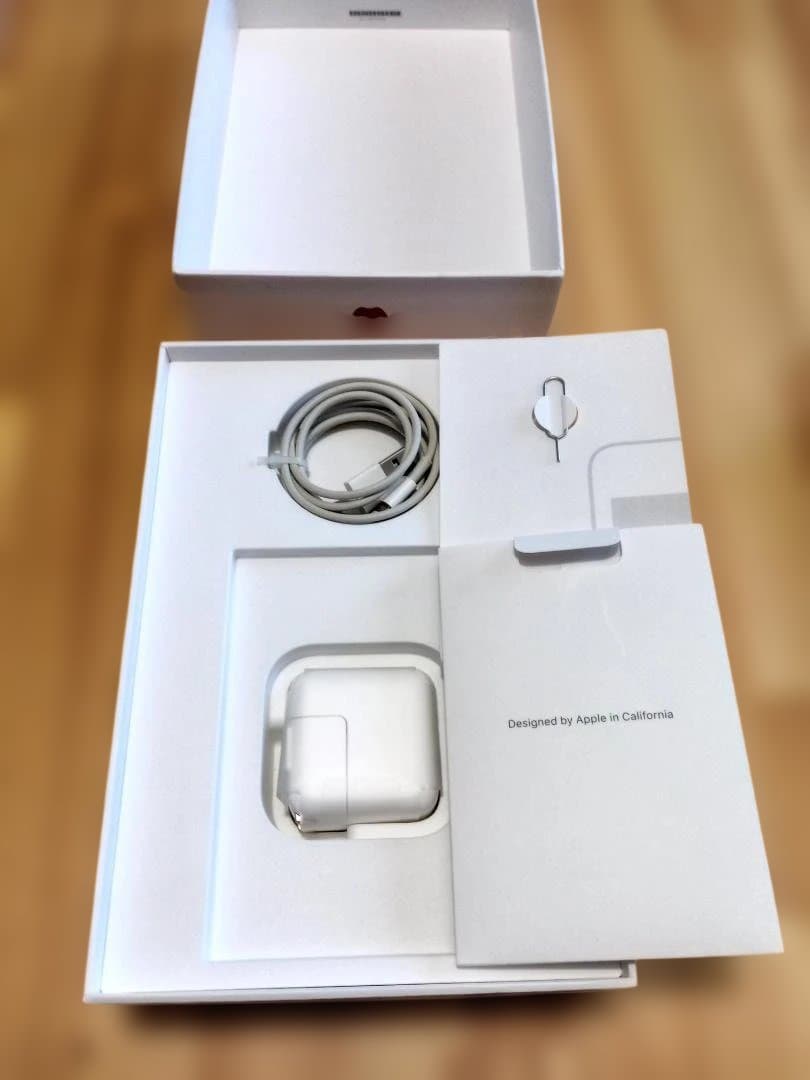 Apple iPad mini5 Wi-Fi+Cellular 未アクティベート