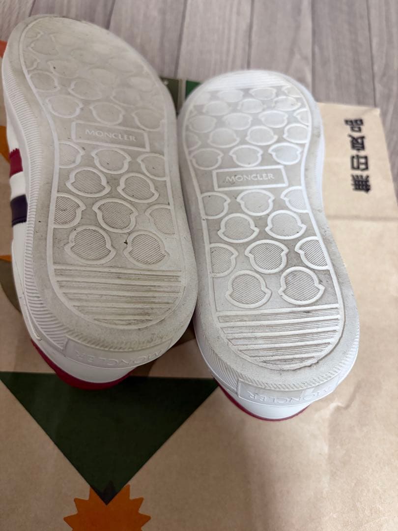 MONCLER ホワイトレザー スニーカー