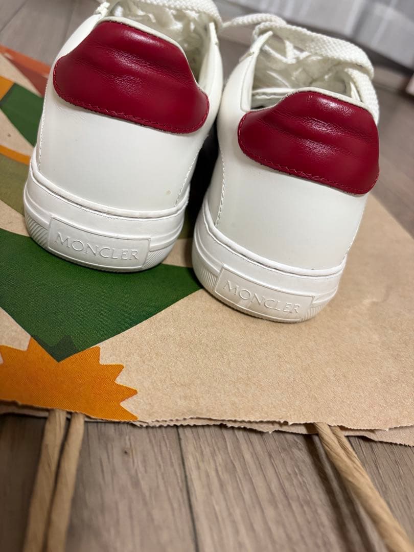 MONCLER ホワイトレザー スニーカー