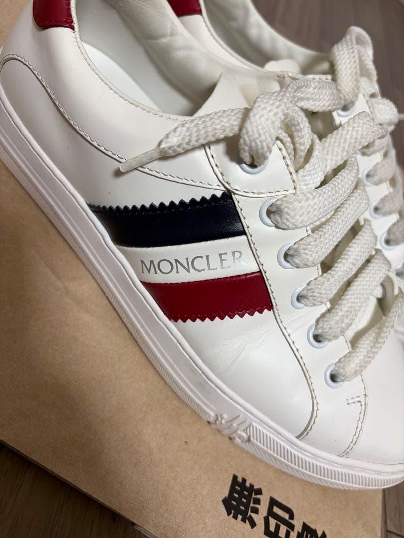MONCLER ホワイトレザー スニーカー