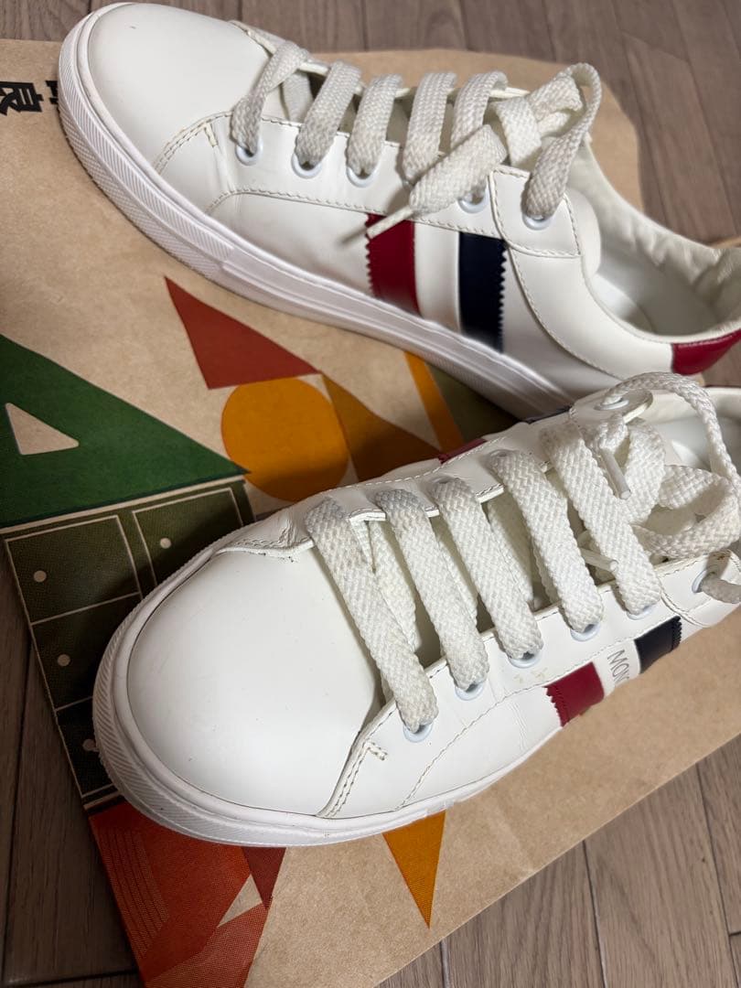 MONCLER ホワイトレザー スニーカー