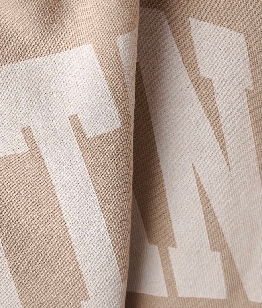 Whim Gazette ピグメントロゴウラケプルオーバー