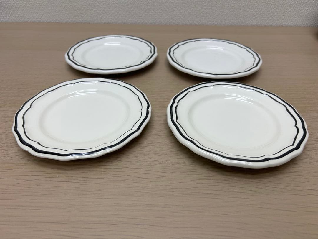 フランス　ジアン　フィレ　ブラック　プレート4種類　Ａ-578