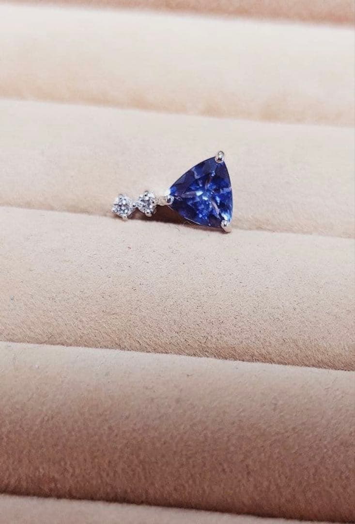 PT950タンザナイト1.0ct&ダイヤ0.05ctペンダントトップ