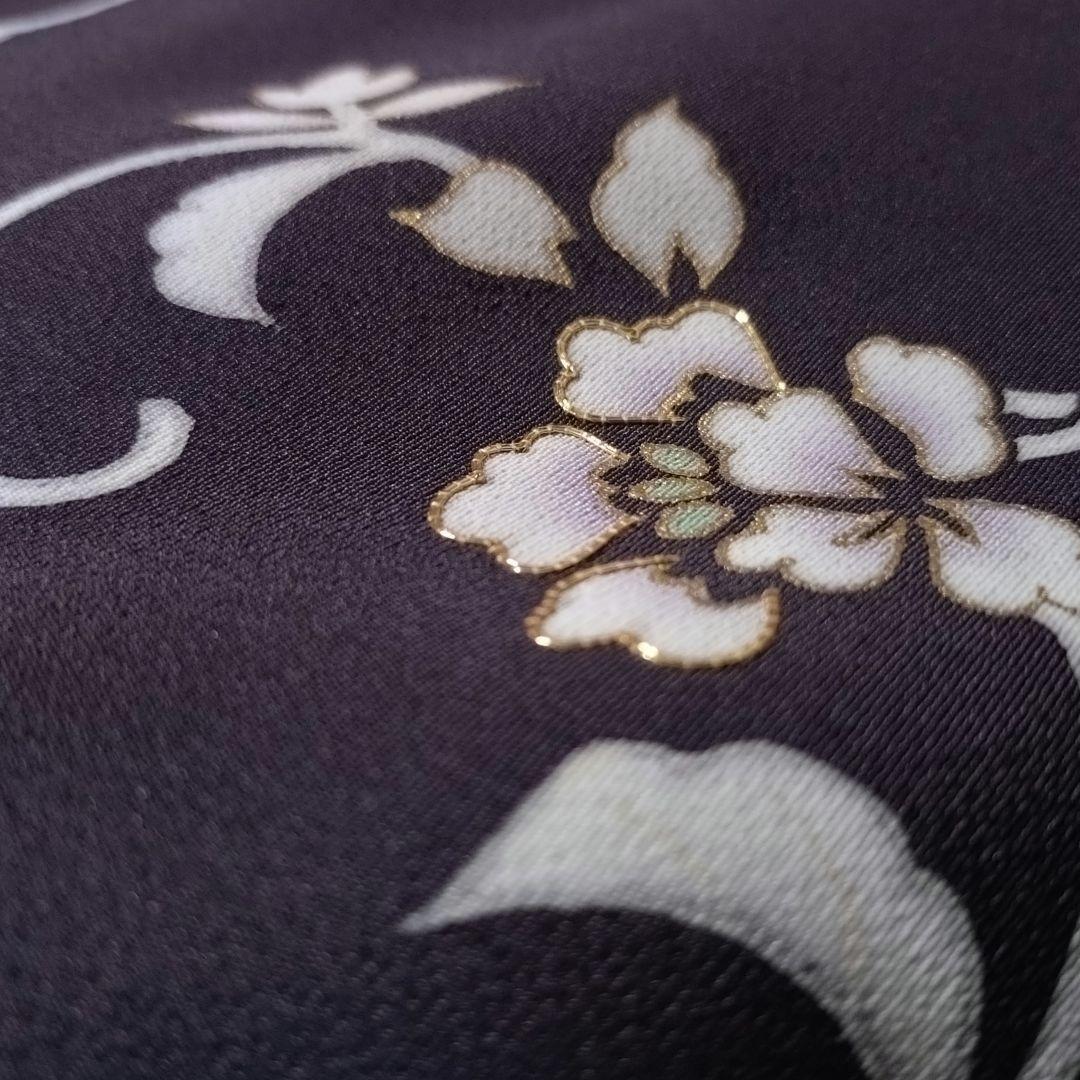 144 唐花模様 訪問着　特選　上質生地　プラスサイズ 頭重