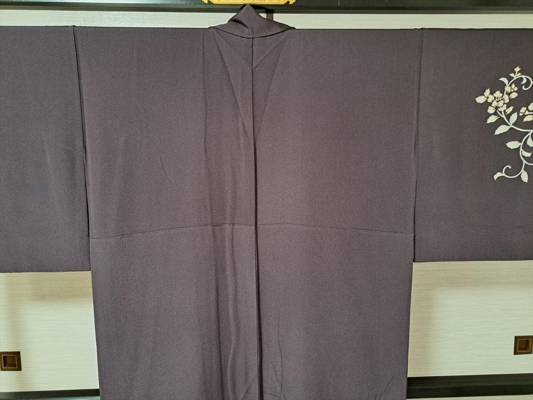 144 唐花模様 訪問着　特選　上質生地　プラスサイズ 頭重