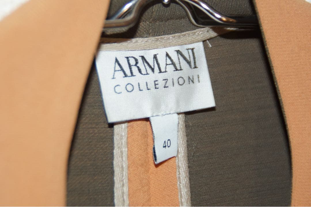 ARMANI COLLEZIONI ノーカラージャケット