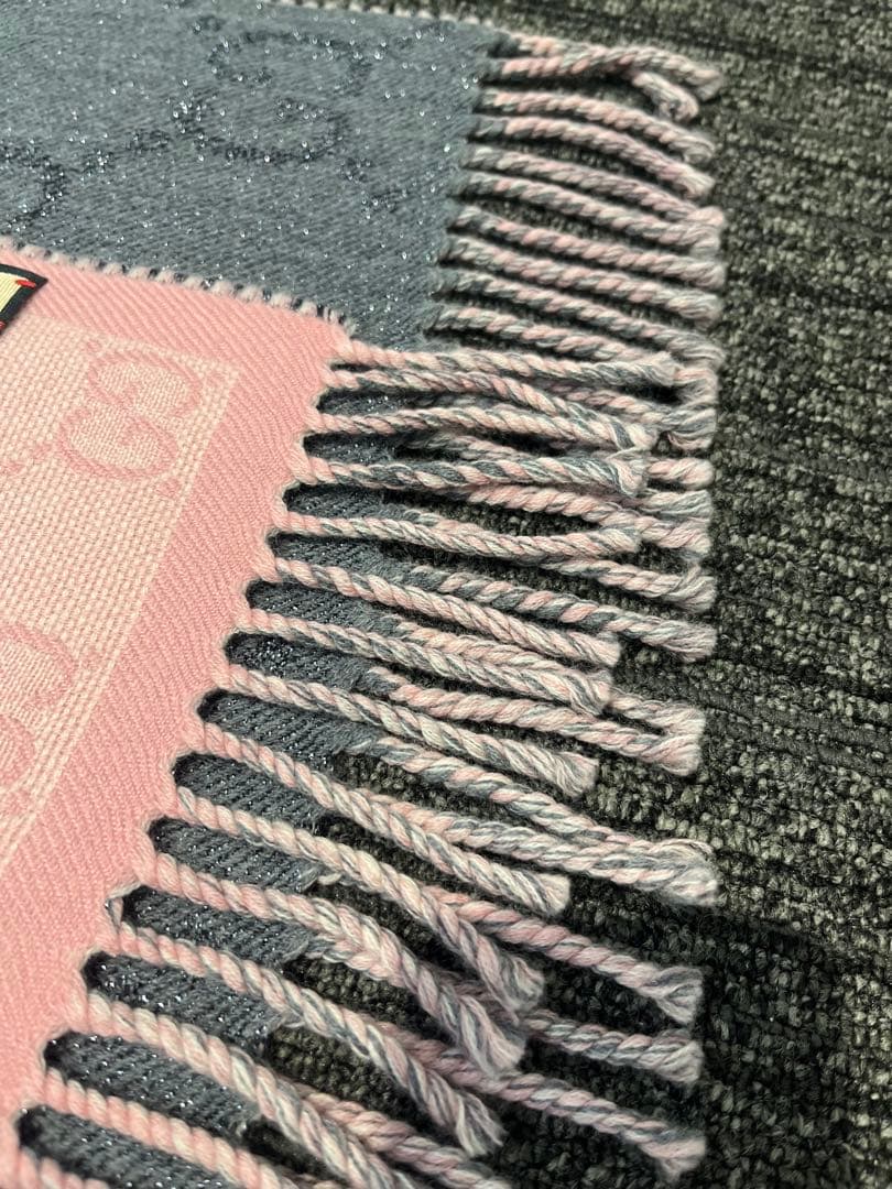 【専用】GUCCI GGパターン バイカラーマフラー ピンク/グレー