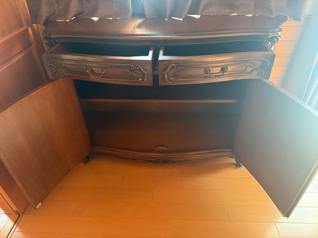 cha　カリモク家具domani(ドマーニ)Louis(ルイ)XVシリーズ