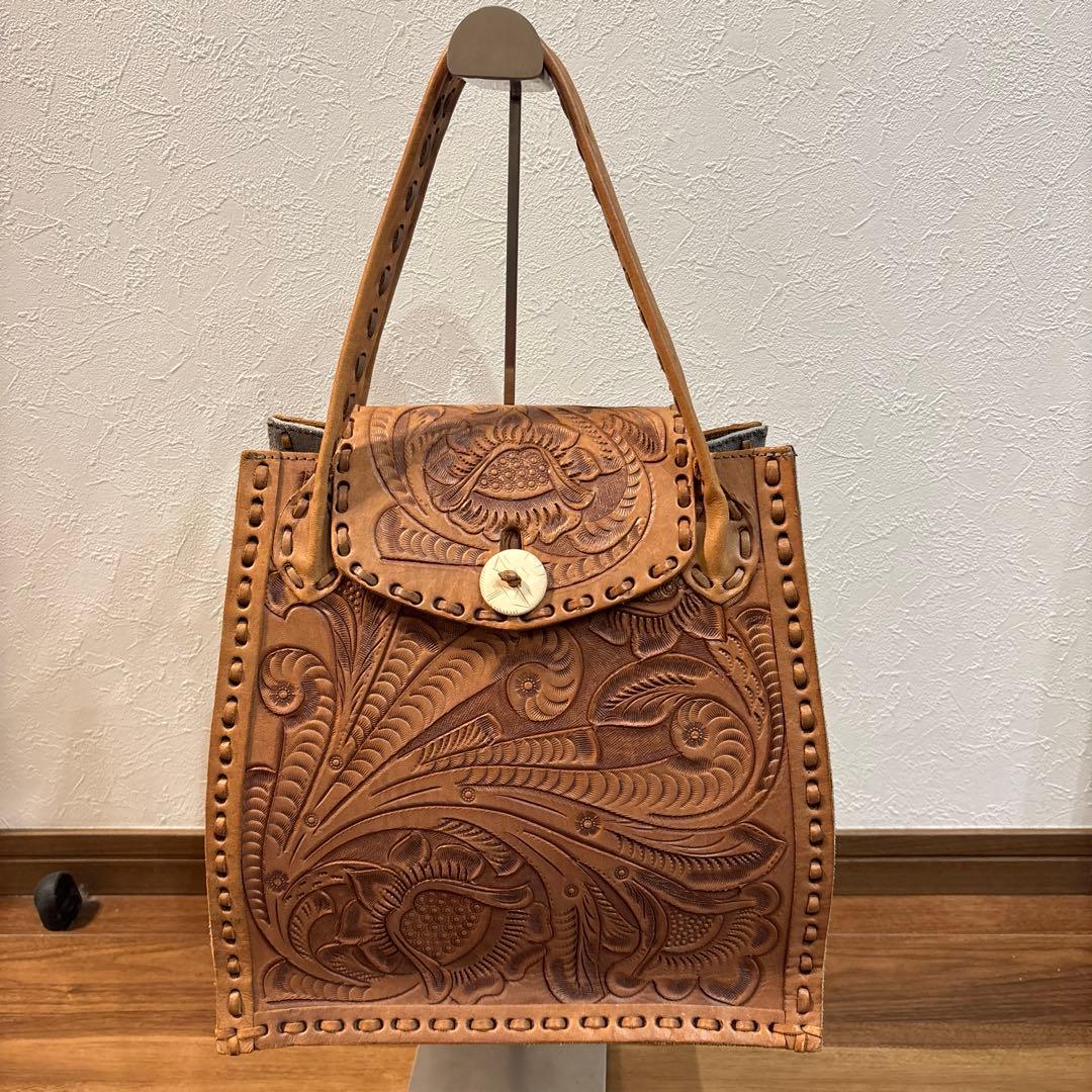 【美品】カービングトライブス レザー 本革製 トートバッグ 台形 グレース