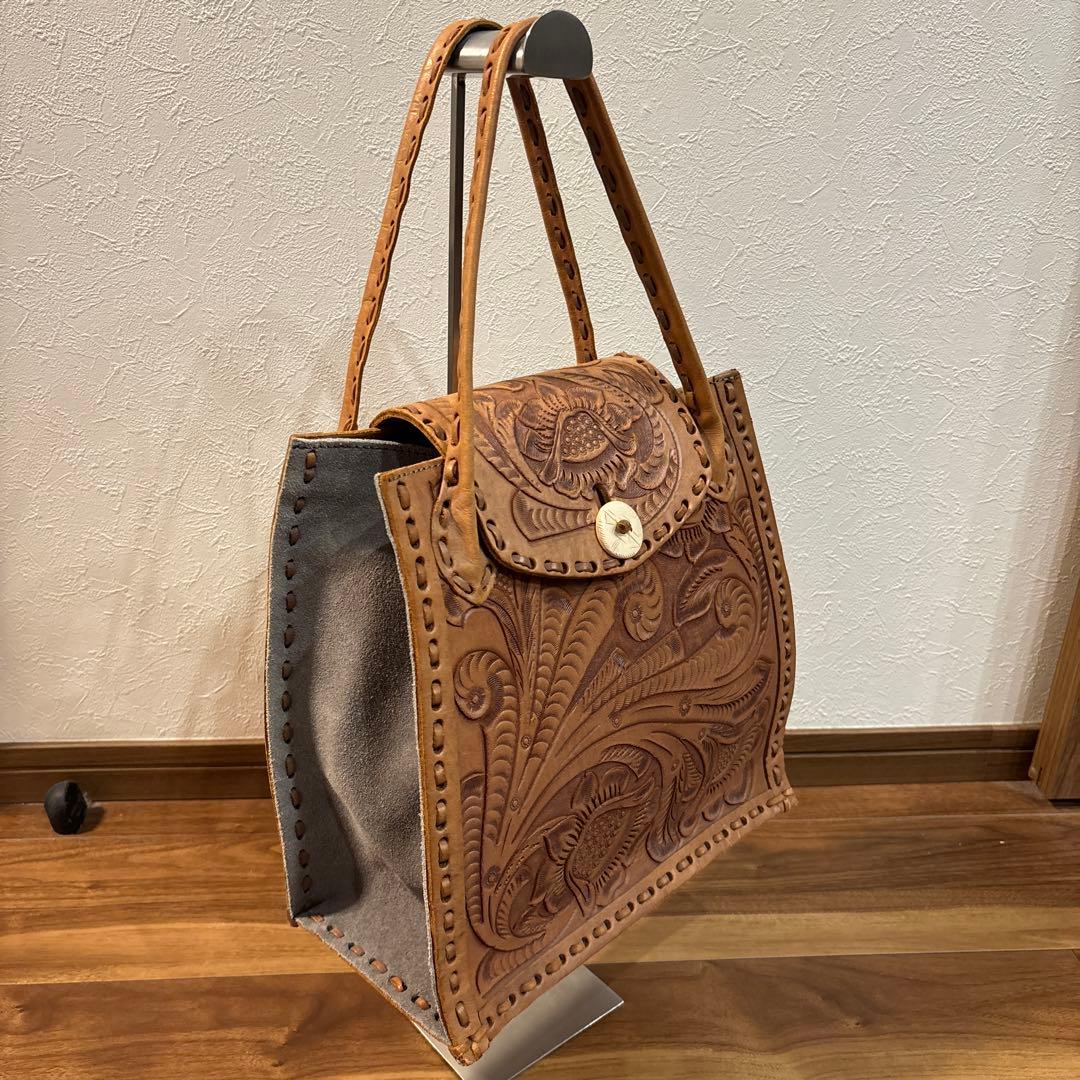 【美品】カービングトライブス レザー 本革製 トートバッグ 台形 グレース