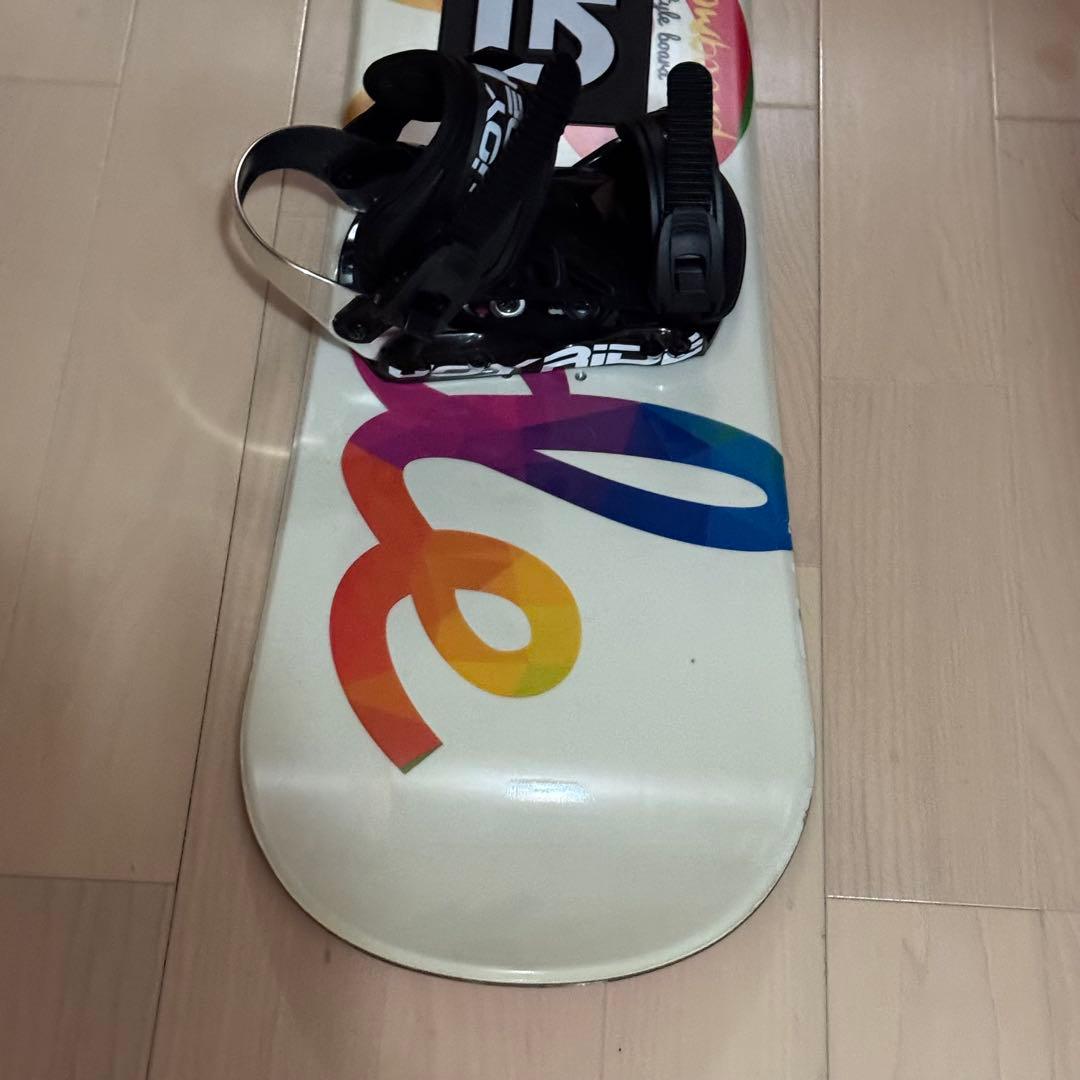 143cmスノーボード ビンディングバインディング付き初心者女性キッズレディース