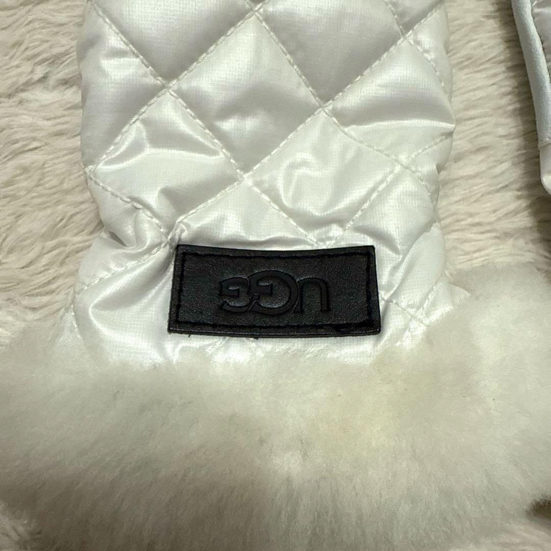 【新品未使用】UGG ホワイト キルティング手袋