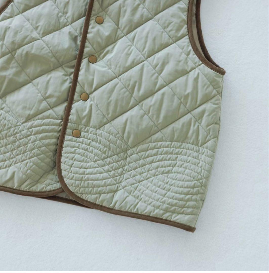 キルティングベスト / よしいちひろさんコラボ　北欧暮らしの道具店