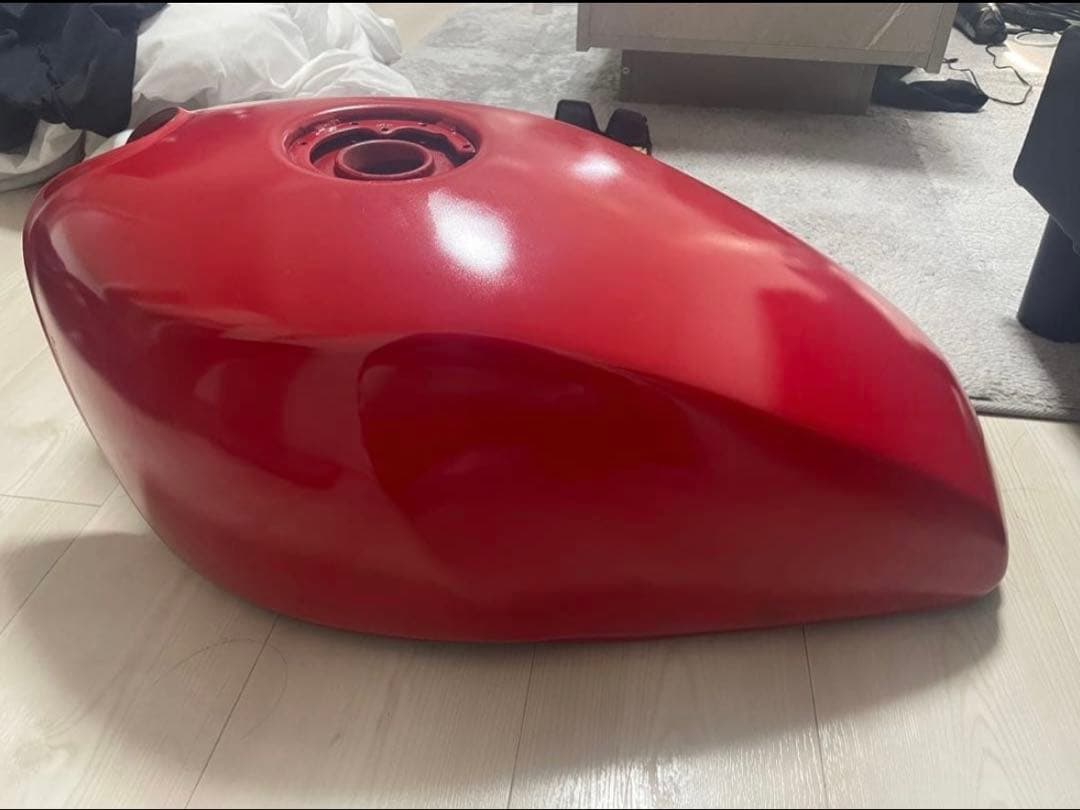 ゼファー400 赤タンク