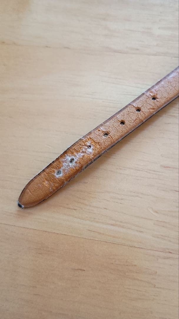 MOVADO 手動式アナログ腕時計