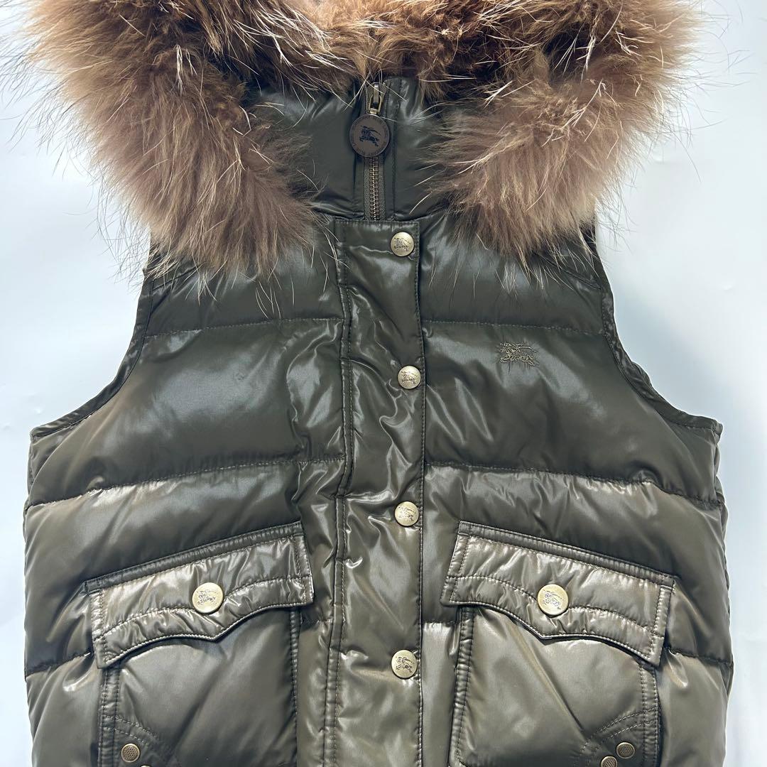 美品✨　バーバリー ダウンベスト リアルファー　ロゴ刺繍　カーキ　チェック　②