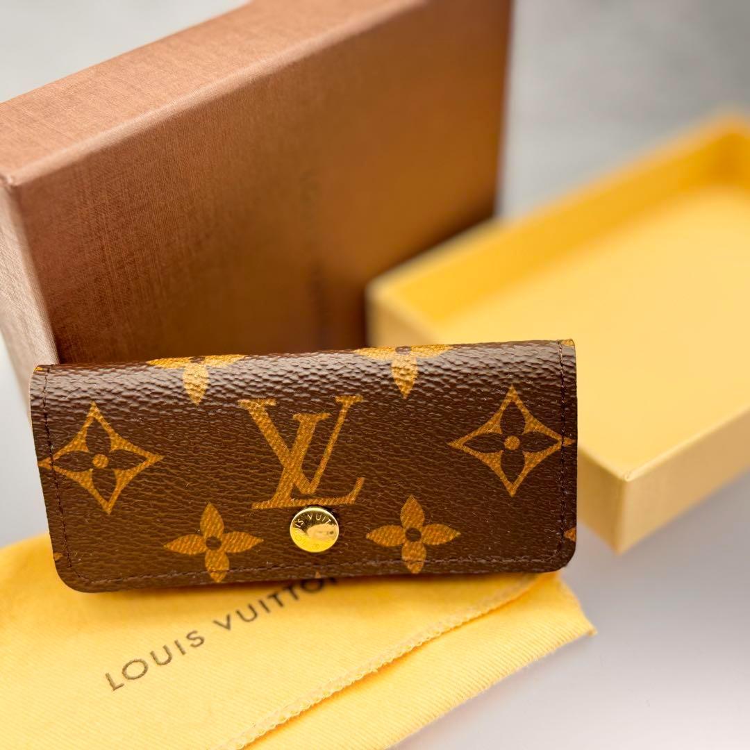 【極美品】ルイヴィトン　モノグラム　ミュルティクレ4 キーケース