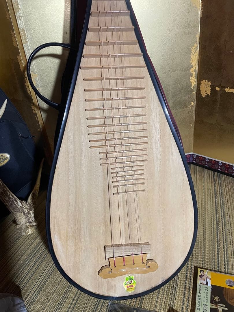未使用保管品　中国琵琶　敦煌びわ　楽器　宮廷楽器 撥弦楽器