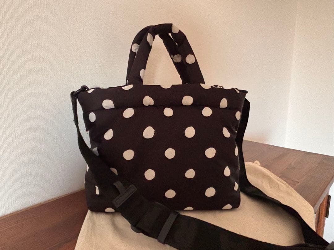 U-LAY⭐︎MARNI 黒地に白ドット トートバッグ