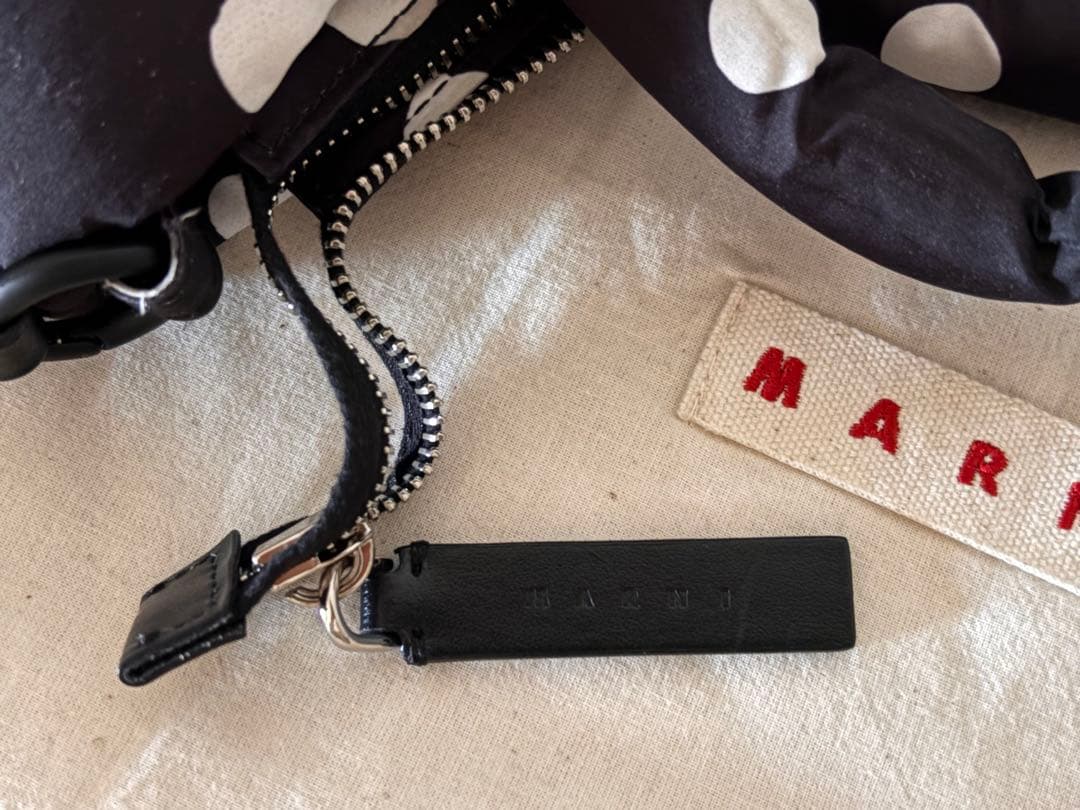U-LAY⭐︎MARNI 黒地に白ドット トートバッグ