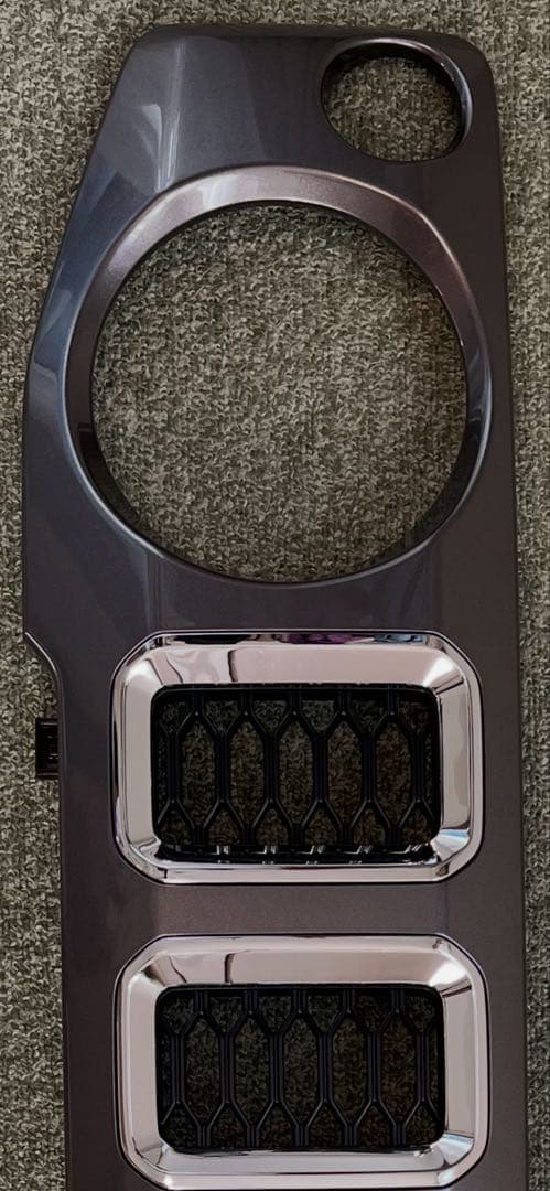 スズキ ジムニーノマド JC74W 純正フロントグリル　新車外し