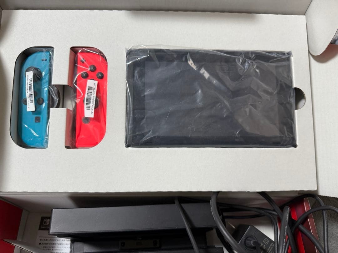 任天堂 Switch 本体 美品