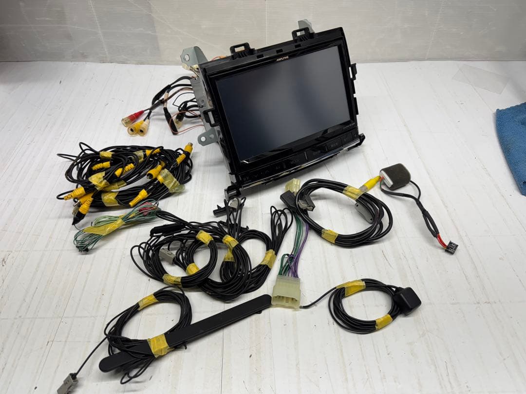 20系ヴェルファイア ALPINE VIE-X009 地図SDカード読み込み不良