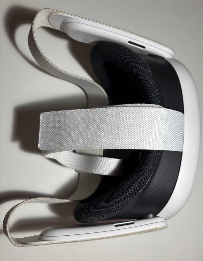 [美品] Quest 3 128GB （別途購入品多数付属）