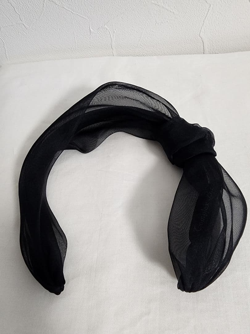 未使用品　カチューシャ　ヘアバンド　コンプレックスビス