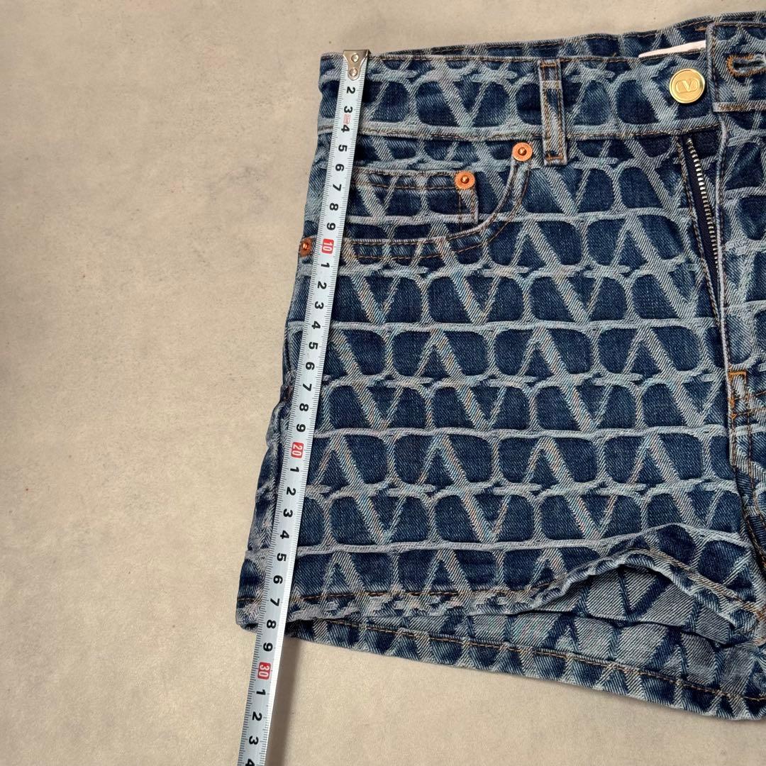 VALENTINO ヴァレンディノ　トワルイコノグラフ デニム　ショートパンツ