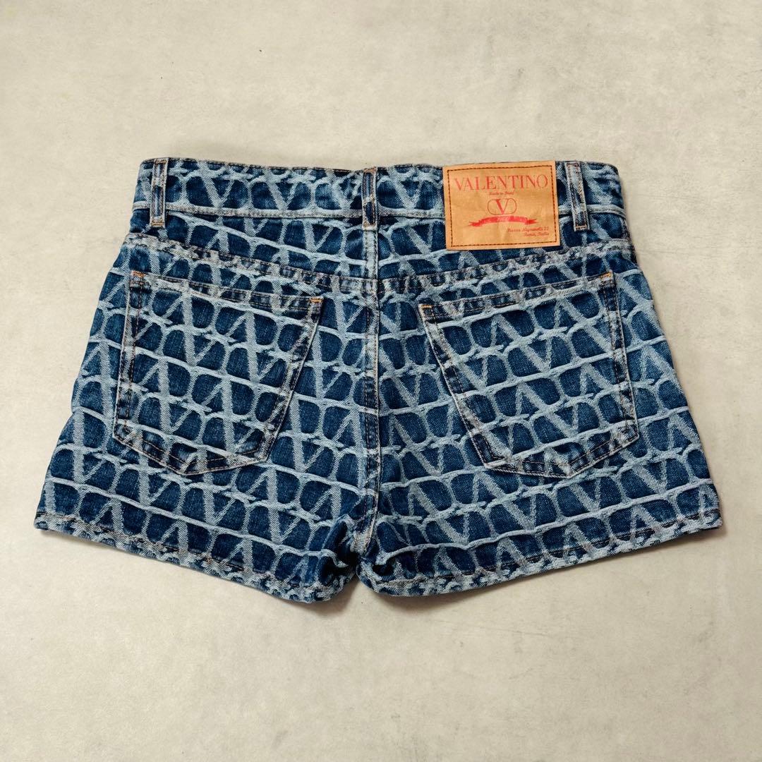 VALENTINO ヴァレンディノ　トワルイコノグラフ デニム　ショートパンツ